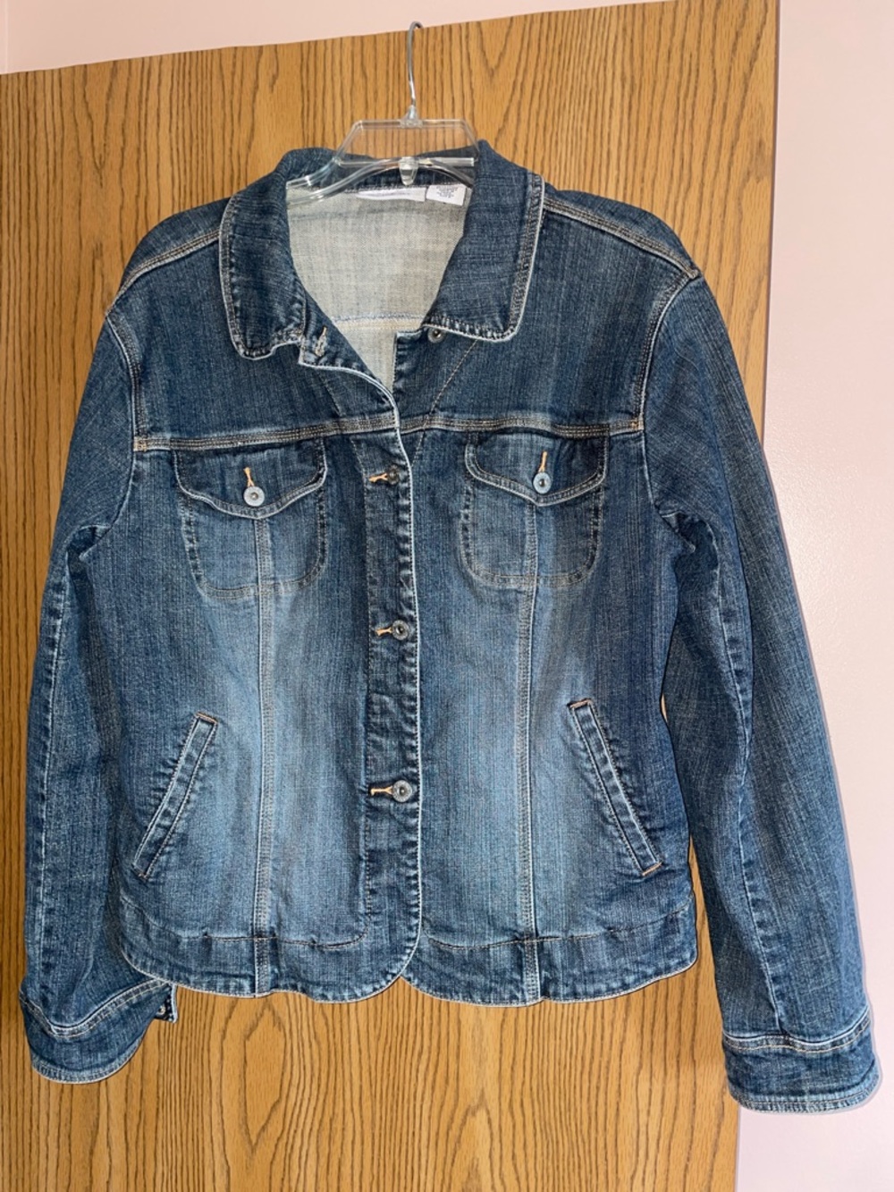 CHICO’S Platinum Denim Jacket
Size 2 is Large